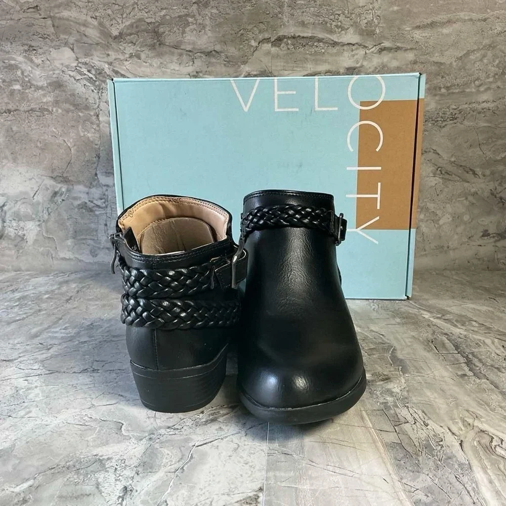 Life Stride classic bootie